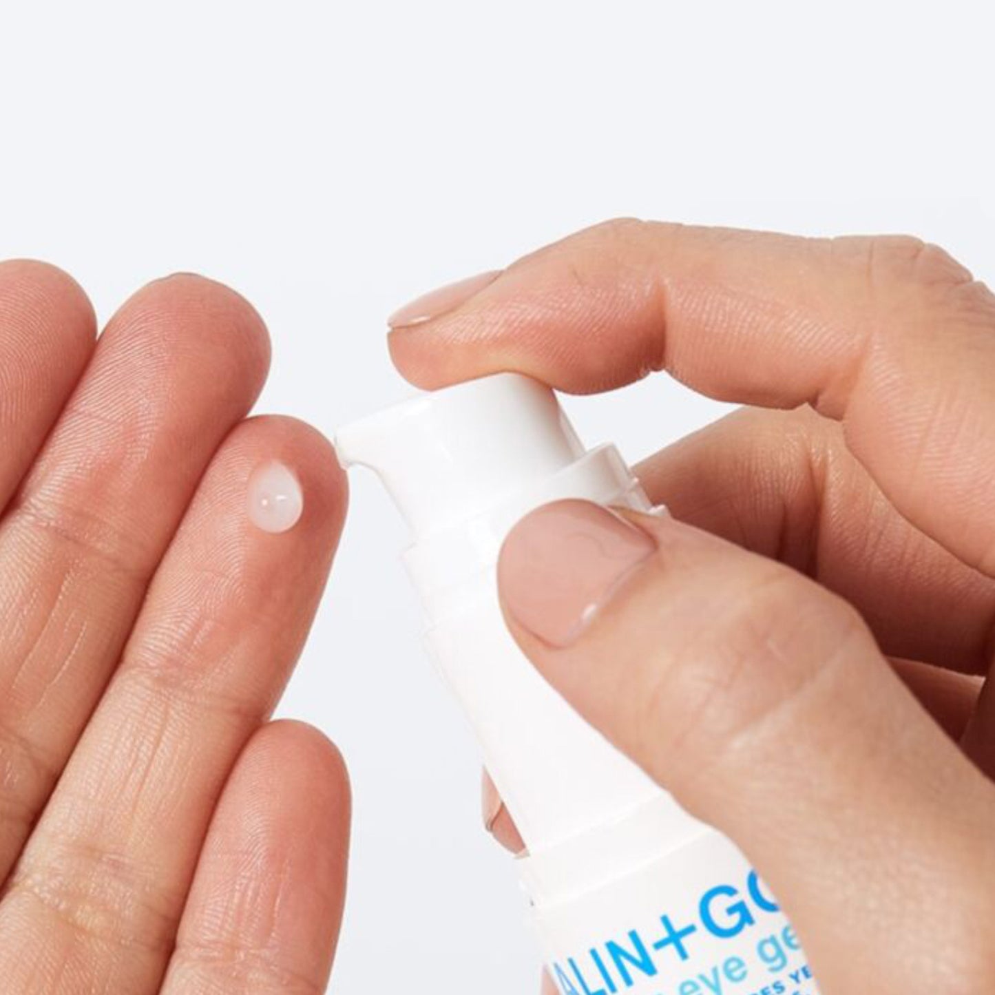 Revitalizing Eye Gel