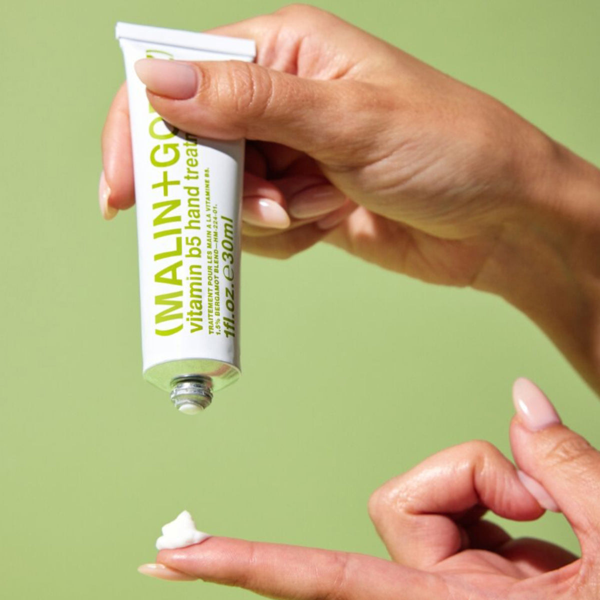 Vitamin B5 Hand Treatment
