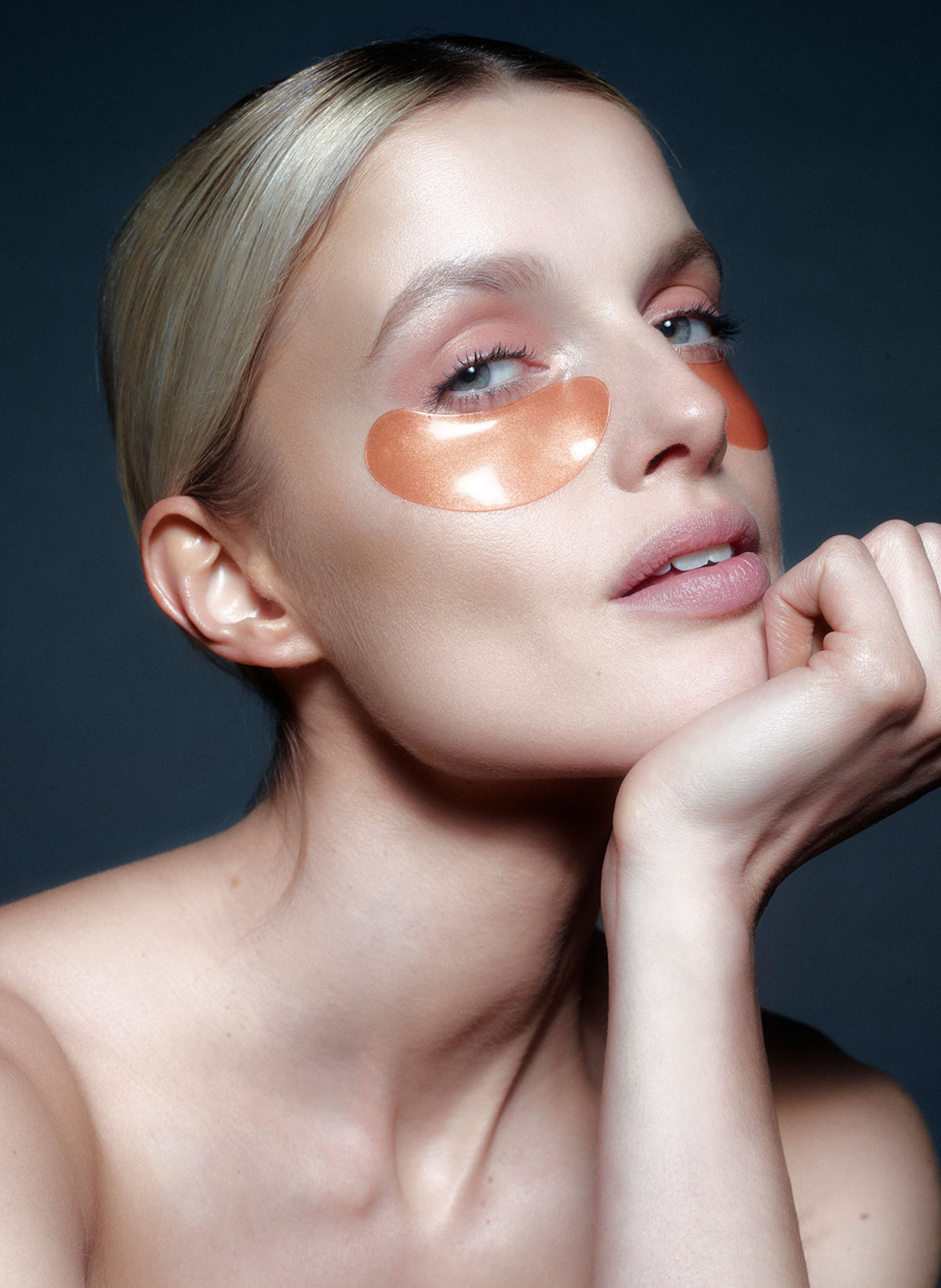 Salmon Jelly Eye Patches / 1 Piece