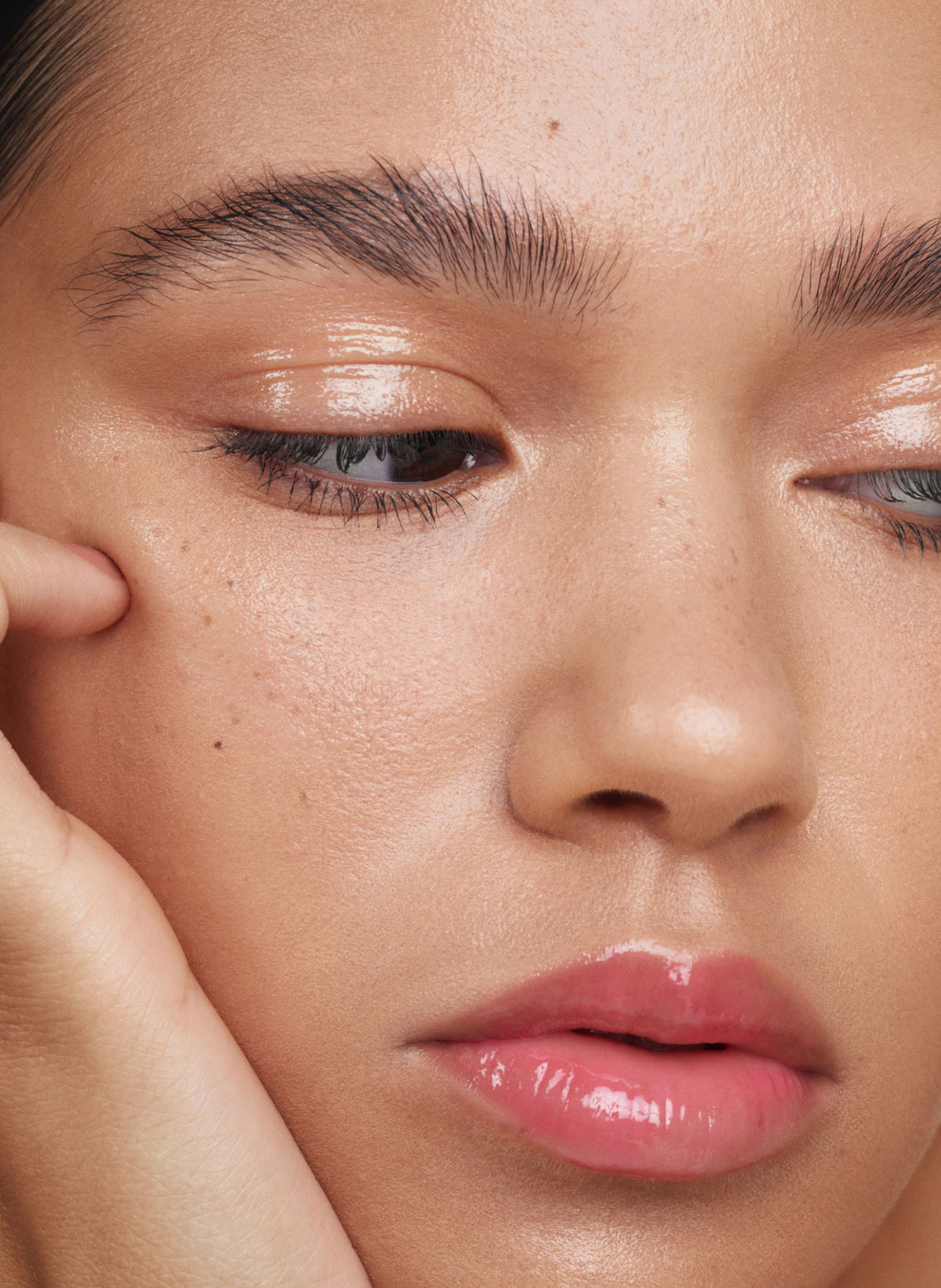 The SUPER Tinted Hydrator / Shade 07