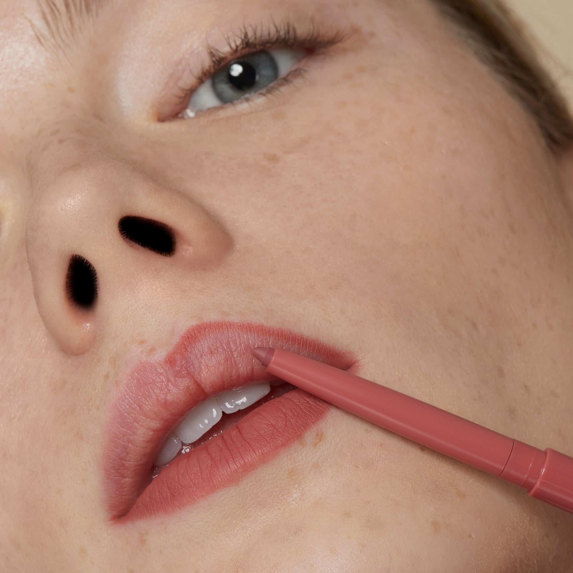 By Terry Nude-Expert Hyaluronic Lip Liner / 4. Dare to Bare – Ansicht 3