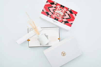 Chypre Cedar Poinsettia Diffuser