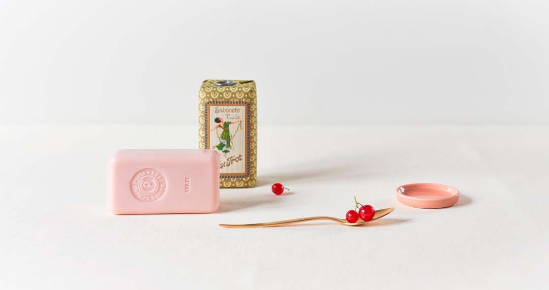 Fox Trot Violet Soap / 150 g