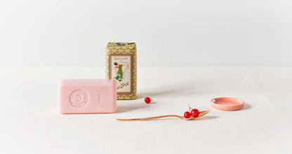 Fox Trot Violet Soap / 150 g