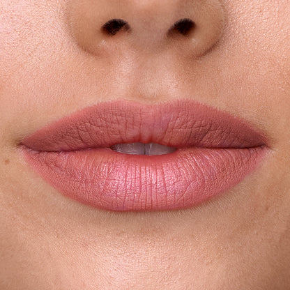 Lip Liner / Chloé