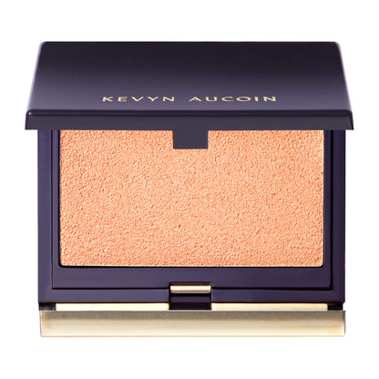 The Sensual Skin Highlighter / Supernova