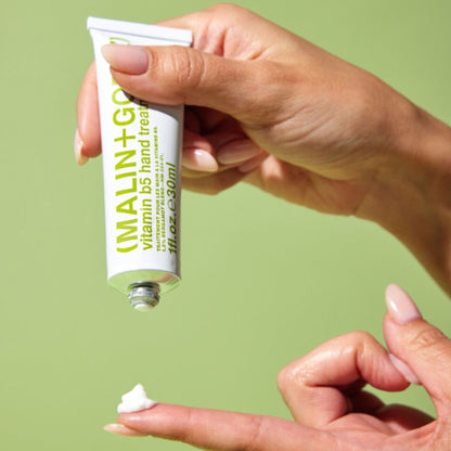 Vitamin B5 Hand Treatment
