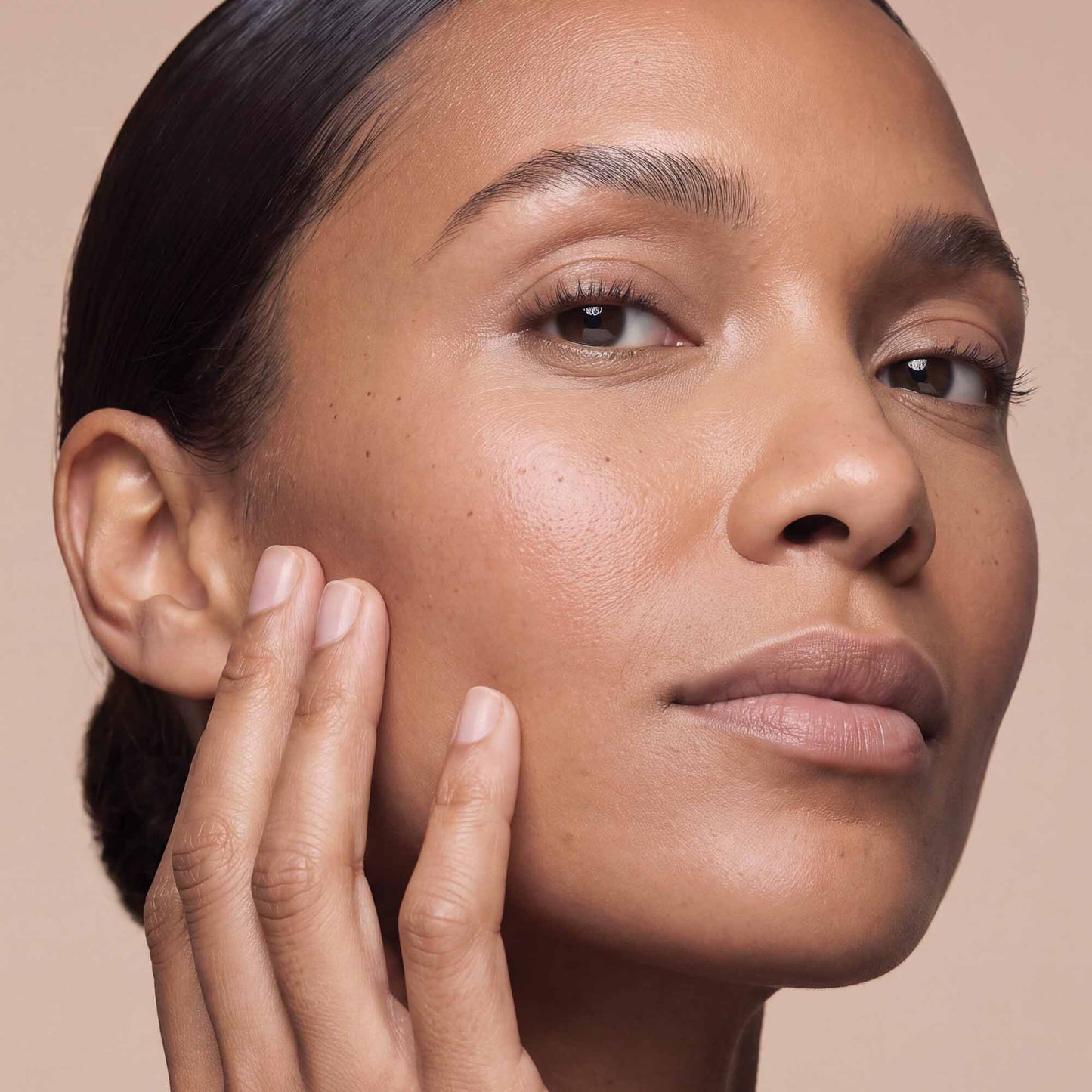 Hyaluronic Serum Skin Tint / 8.Warm Mocha