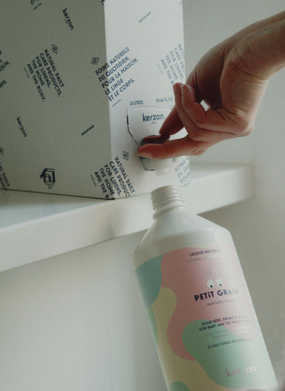 Laundry Detergent Refills / Petitgrain