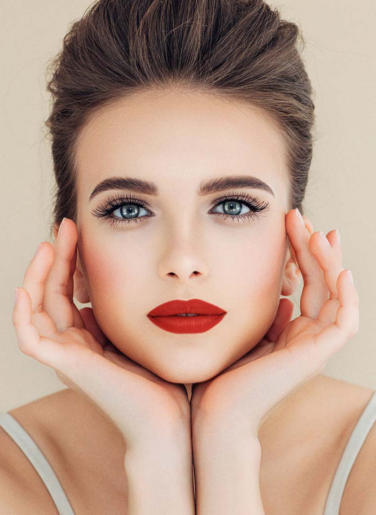 Satin Lipstick / 37 ROUGE VIBRANT