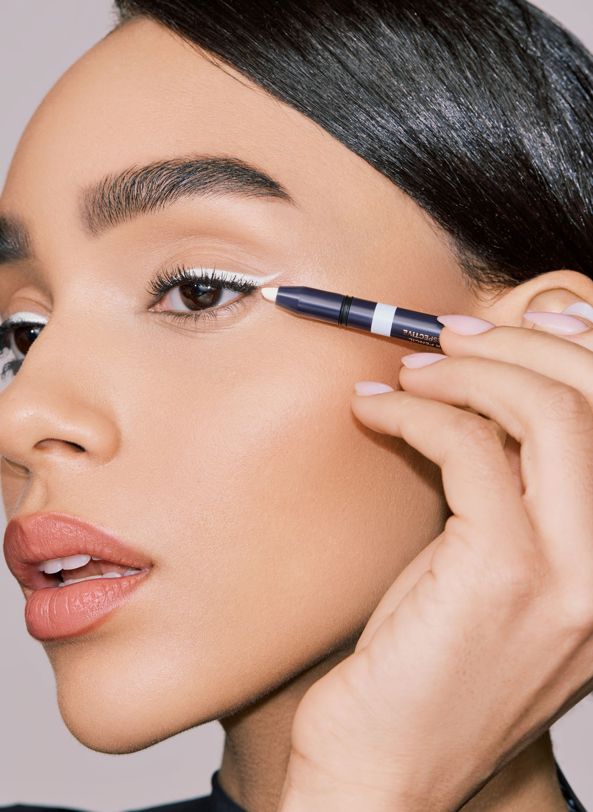 In Perspective Eyeliner Pencil / Purple
