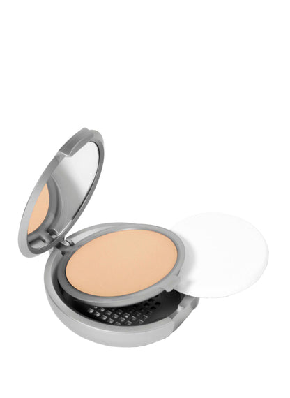 Compact Powder Foundation / 02 Oat
