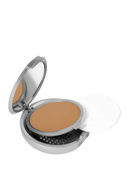 Compact Powder Foundation / 05 Praline
