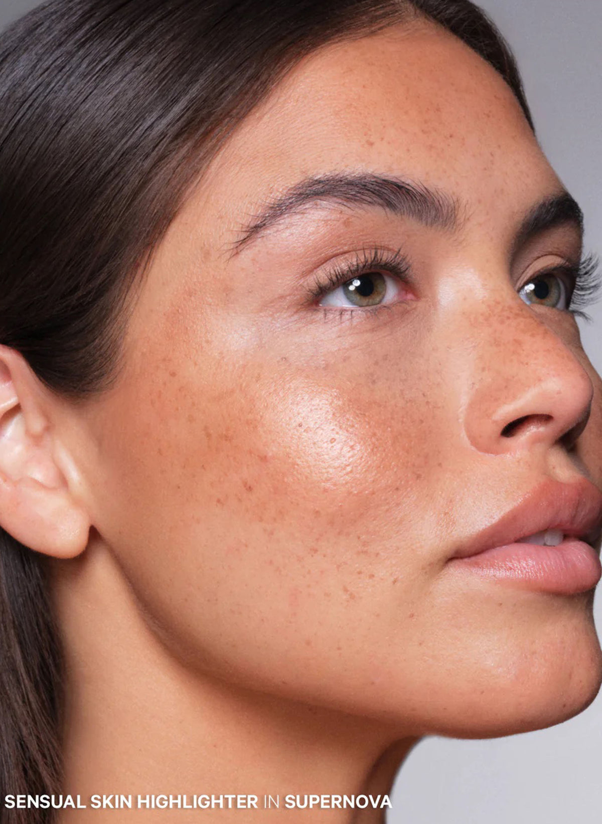 The Sensual Skin Highlighter