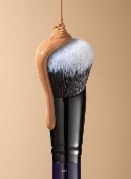 The Duet Foundation Brush