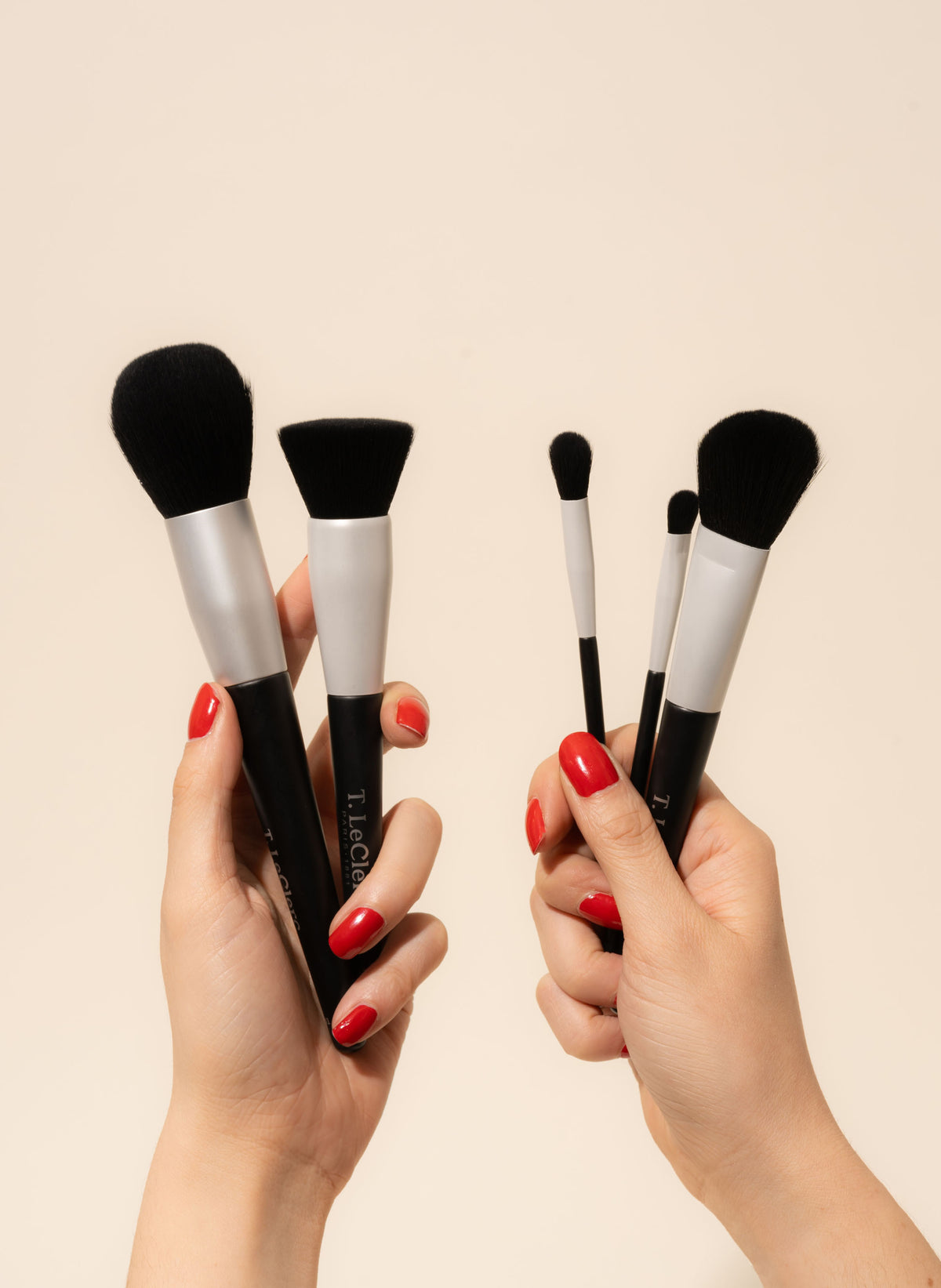 POWDER BRUSH 01
