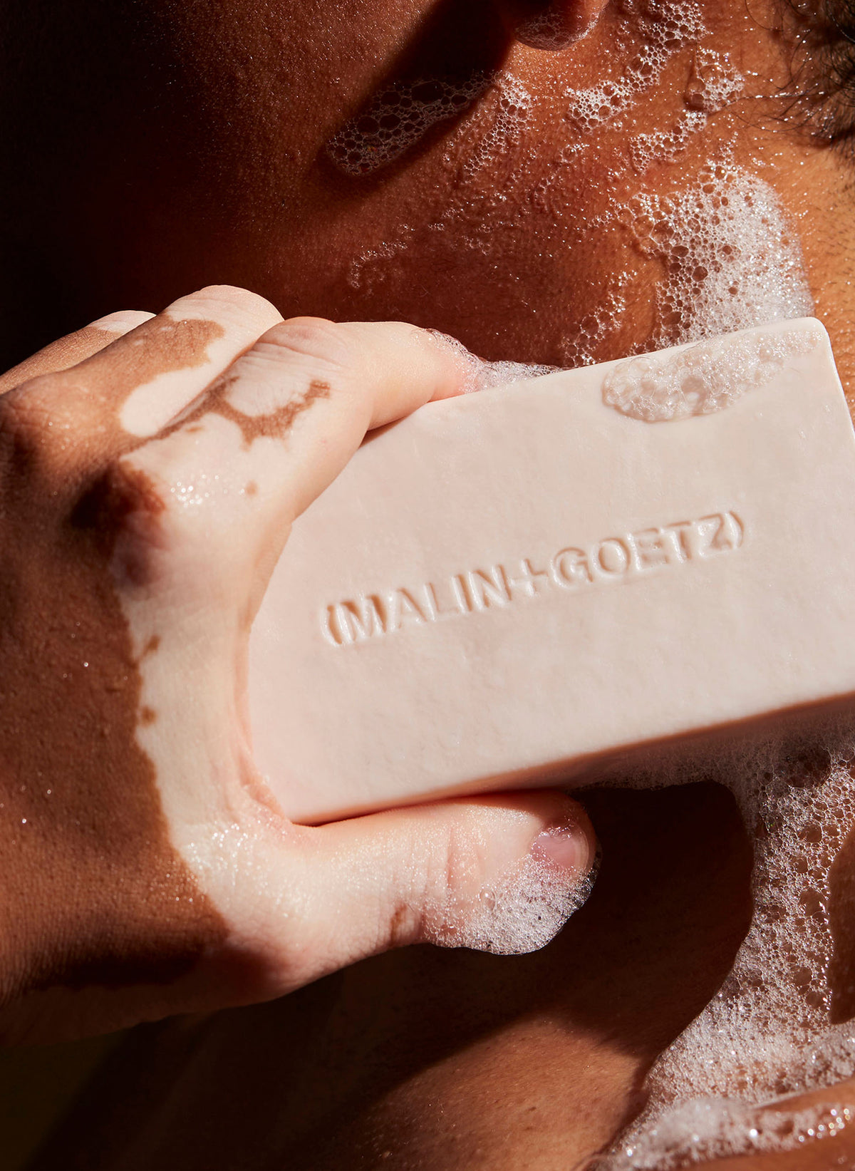 Vitamin B5 Hydrating Bar / Strawberry