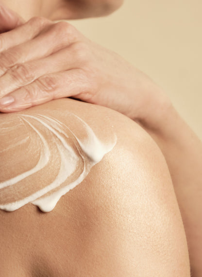 Skin Deep Shimmer Serum