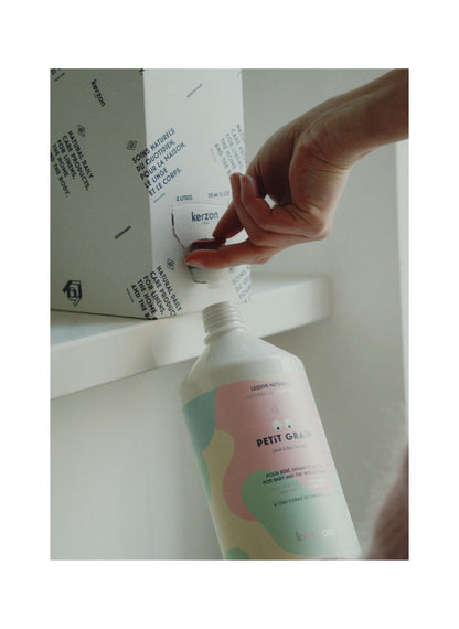 Laundry Soaps Refills /  Place des Vosges