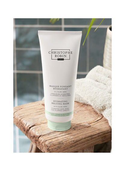 Hydrating Melting Mask With Aloe Vera / 200 ml